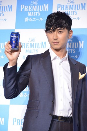 「ザ・プレミアム・モルツ＜香るエール＞」発売イベントに登壇した松田翔太