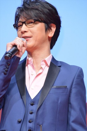 映画『僕だけがいない街』完成披露試写会に登場した及川光博