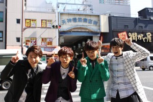 『お義父さんと呼ばせて』主題歌を歌う超特急が大阪でドラマのPR