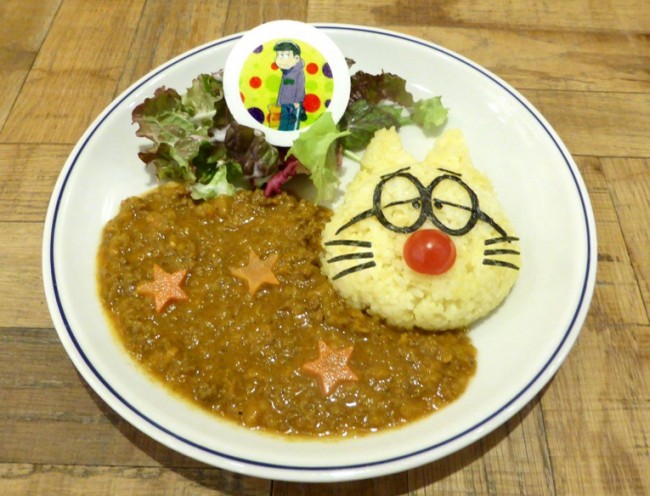 「おそ松さん×タワーレコードカフェ」表参道店　一松とエスパーニャンコの「こんなカレー食べたくないけど。」（可愛いすぎて。）カレー