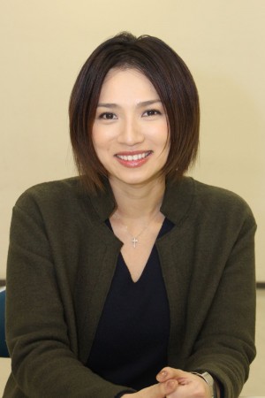 野波麻帆にインタビュー