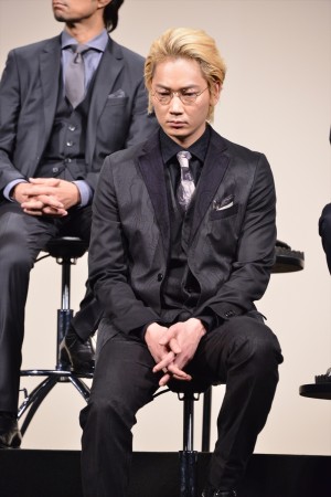 『64－ロクヨン－』完成報告会見に出席した綾野剛