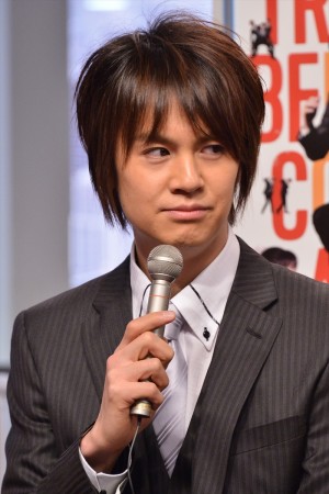 「福田雄一×StarS（井上芳雄・浦井健治・山崎育三郎）『トライベッカ』」製作会見に出席した浦井健治