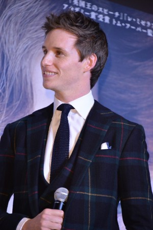 『リリーのすべて』ジャパンプレミアに登場したエディ・レッドメイン