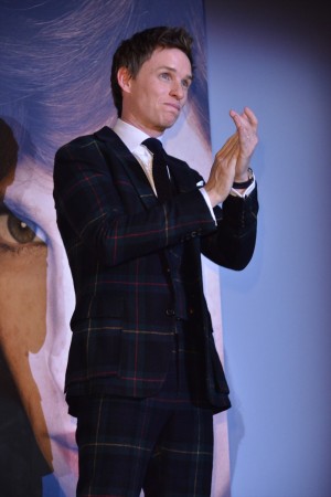 『リリーのすべて』ジャパンプレミアに登場したエディ・レッドメイン