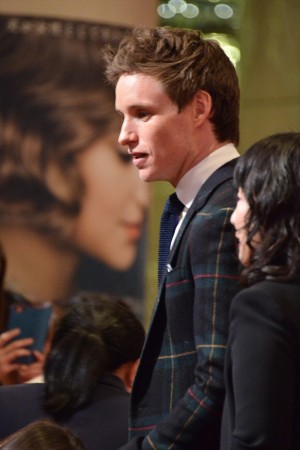 『リリーのすべて』ジャパンプレミアに登場したエディ・レッドメイン