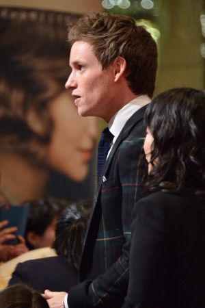 『リリーのすべて』ジャパンプレミアに登場したエディ・レッドメイン