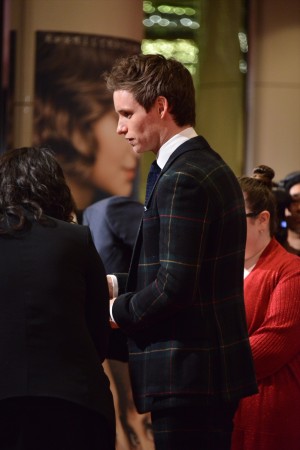 『リリーのすべて』ジャパンプレミアに登場したエディ・レッドメイン