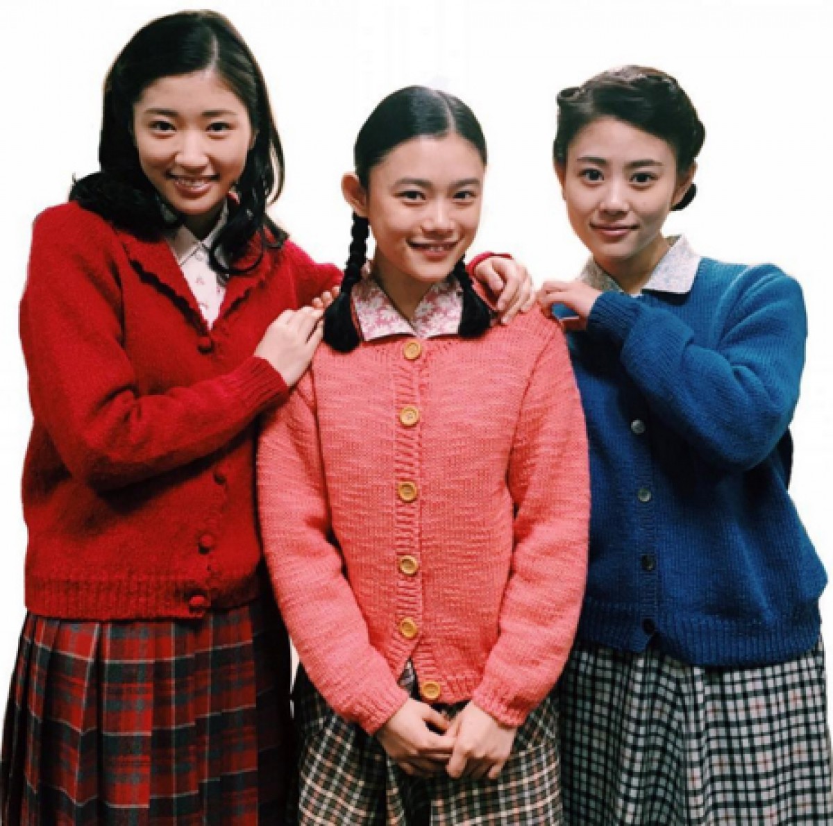 高畑充希『とと姉ちゃん』三姉妹ショット　「私のお姉ちゃんにもなって！」ファン興奮