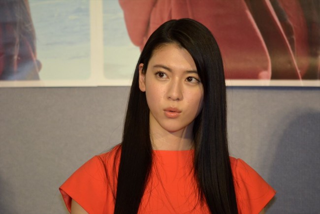 三吉彩花 写真 人物情報 クランクイン