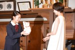 NHK連続テレビ小説の“バトンタッチ”セレモニーに出席した高畑充希と波瑠