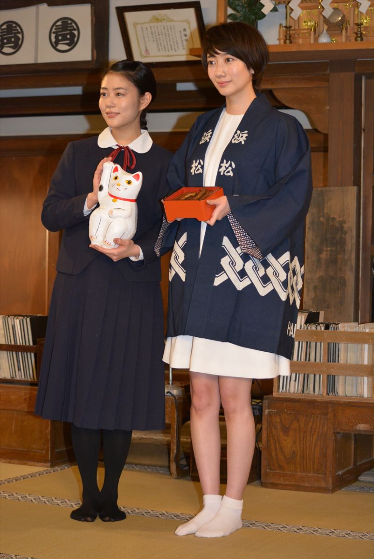 “朝ドラ” 波瑠、「苦しいときもあった」　次期ヒロイン高畑充希にエール