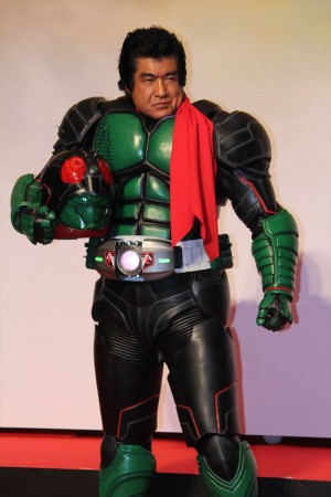 映画『仮面ライダー1号』完成披露イベントに登壇した藤岡弘、