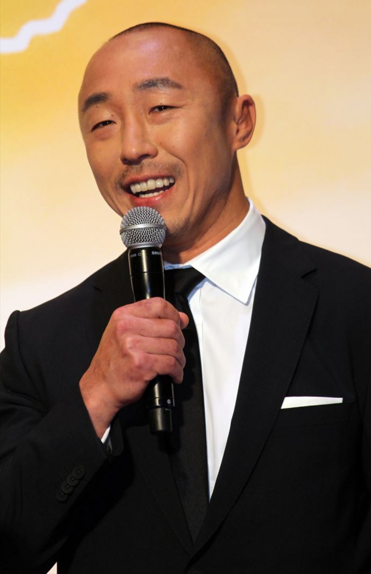 藤岡弘、45年ぶり“本郷猛”再演に「ライダー魂が騒ぐ」　 『ゴースト』も共演に感動
