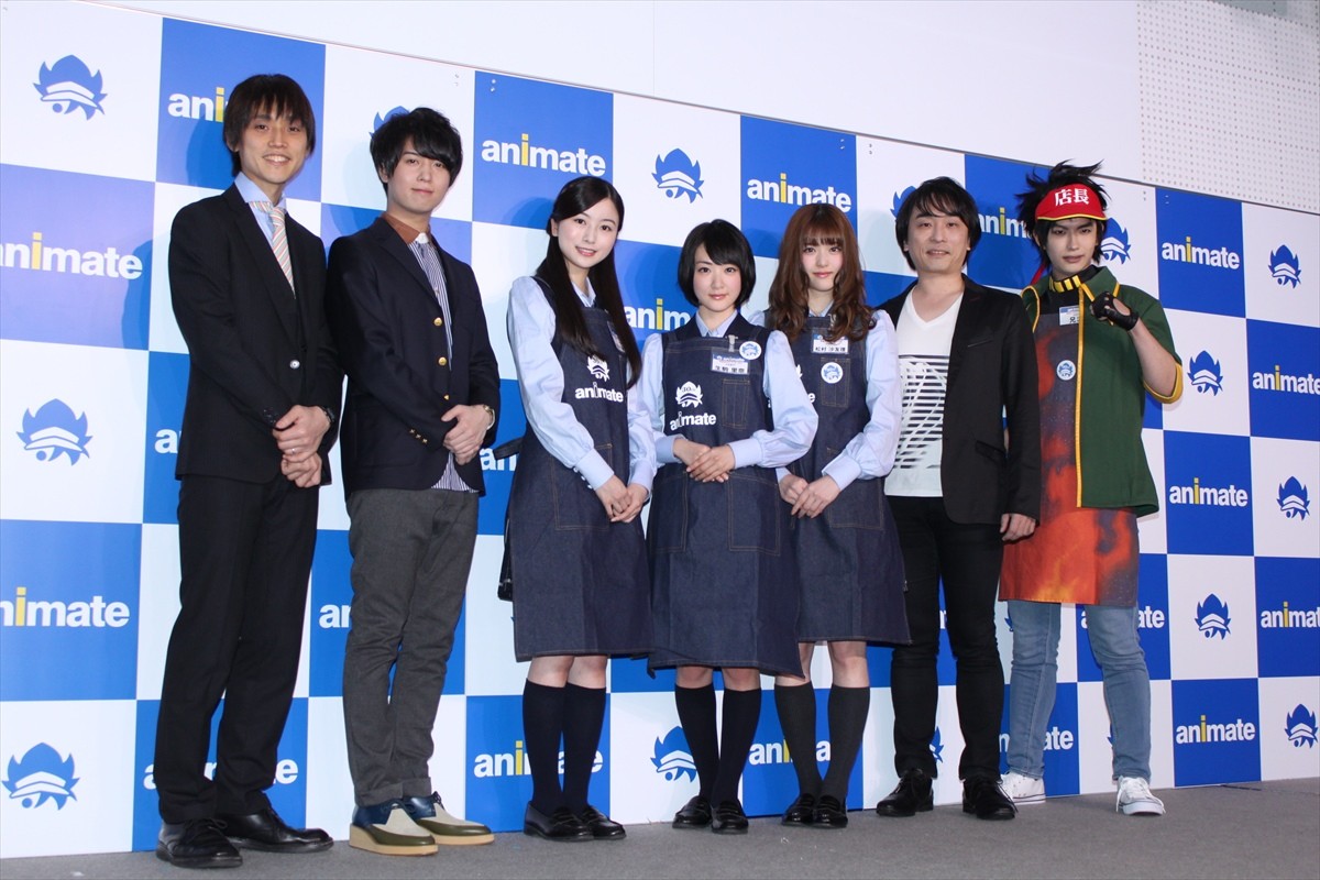 乃木坂46・生駒里奈、“アニメイト”制服に大興奮　「持って帰っていいですか？」