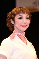 宝塚歌劇・雪組公演『ローマの休日』制作発表会に登場した咲妃みゆ