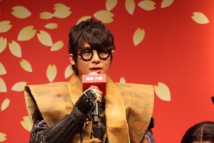 『真田十勇士』クランクアップ報告会見に出席した村井良大