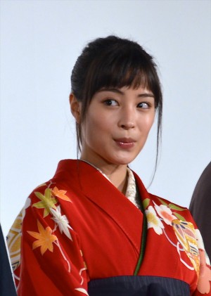 『ちはやふる 上の句』初日舞台挨拶に登壇した広瀬すず