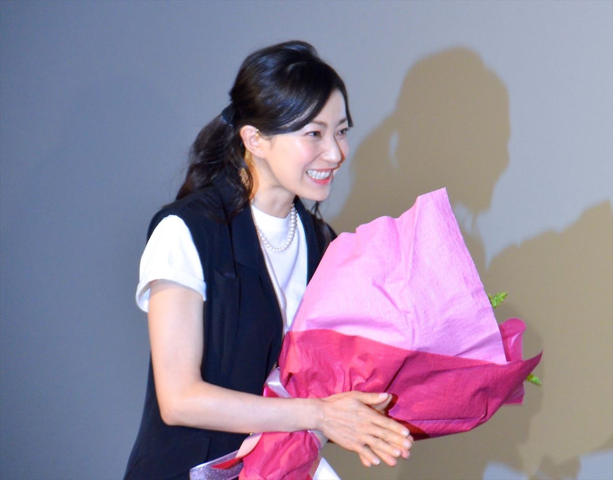 菅野美穂、産後初イベントに登場 　『ルーム』息子役にメロメロ「なんて可愛いの！」