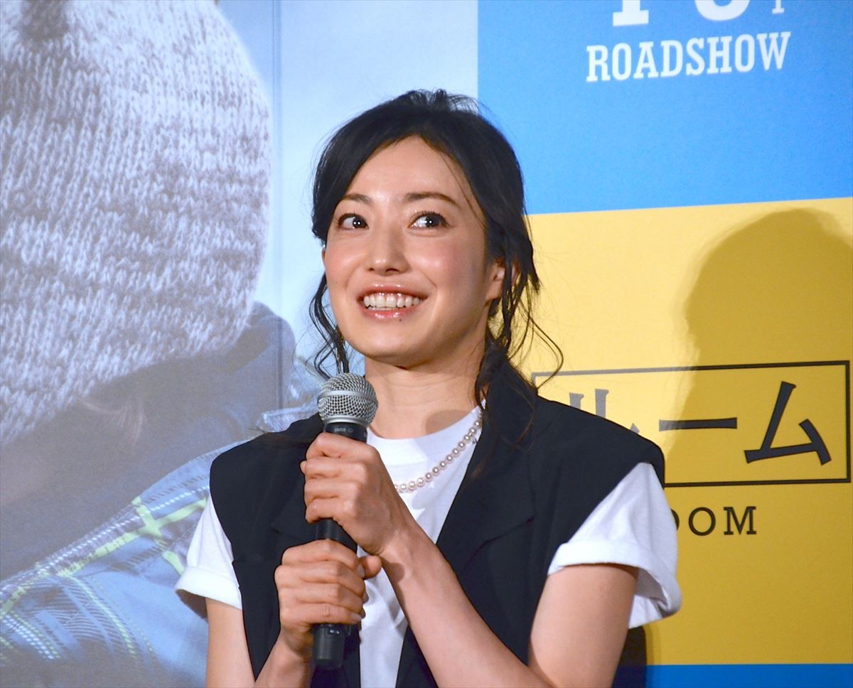 菅野美穂、産後初イベントに登場 　『ルーム』息子役にメロメロ「なんて可愛いの！」