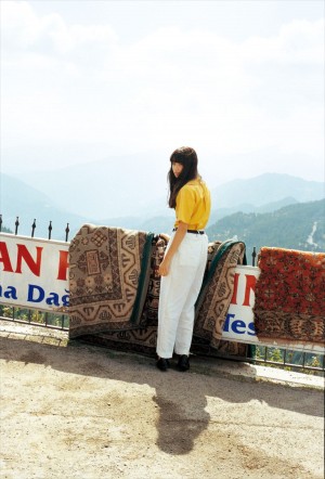 小松菜奈　1st写真集『Trabzon』