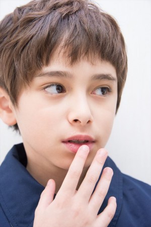 ネット上で話題を呼ぶ韓国の“ハーフイケメンモデル”ケイン・デニス君