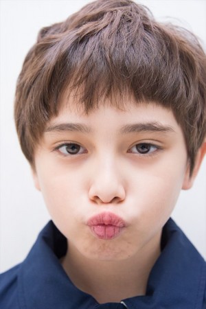 ネット上で話題を呼ぶ韓国の“ハーフイケメンモデル”ケイン・デニス君