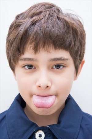 ネット上で話題を呼ぶ韓国の“ハーフイケメンモデル”ケイン・デニス君