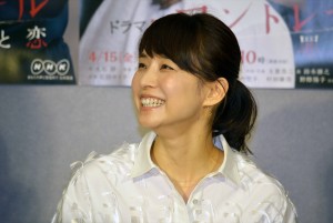 『コントレール～罪と恋～』試写会に出席した石田ゆり子