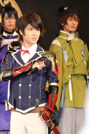 ミュージカル『刀剣乱舞』 ～阿津賀志山異聞～製作発表会見に登壇した小越勇輝