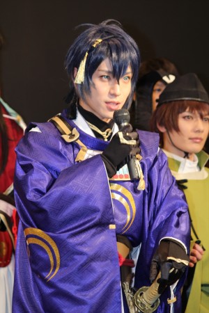 ミュージカル『刀剣乱舞』 ～阿津賀志山異聞～製作発表会見に登壇した黒羽麻璃央