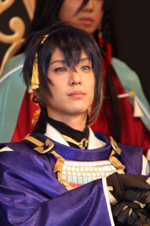 ミュージカル『刀剣乱舞』 ～阿津賀志山異聞～製作発表会見に登壇した黒羽麻璃央