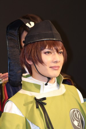 ミュージカル『刀剣乱舞』 ～阿津賀志山異聞～製作発表会見に登壇した崎山つばさ