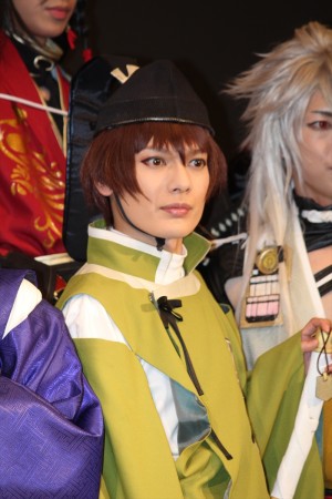 ミュージカル『刀剣乱舞』 ～阿津賀志山異聞～製作発表会見に登壇した崎山つばさ