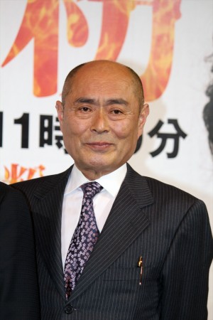 『火の粉』制作発表に出席した伊武雅刀