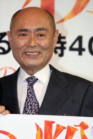 『火の粉』制作発表に出席した伊武雅刀