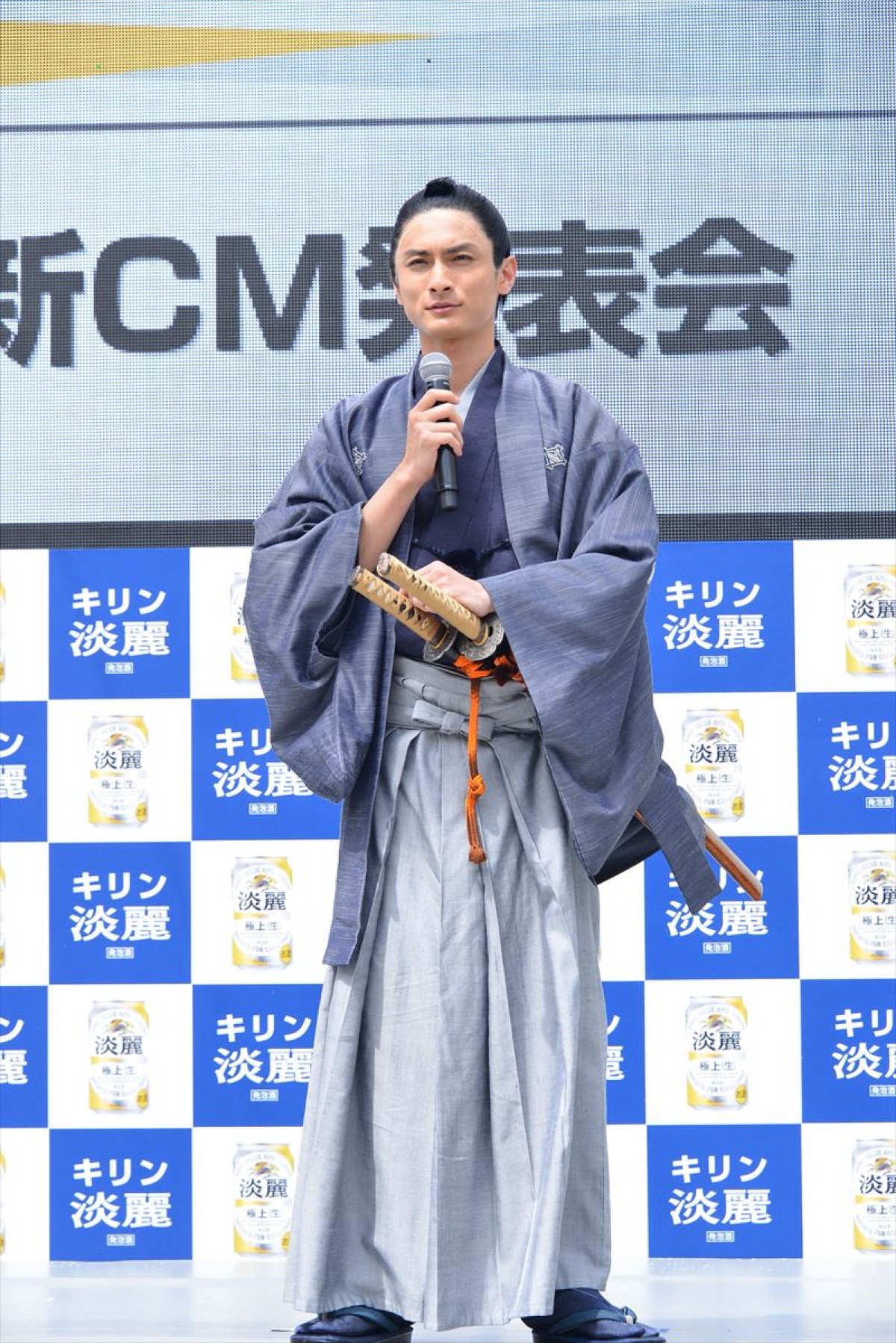 高良健吾、新社会人にエール「考えて、考えて、考えまくって！」