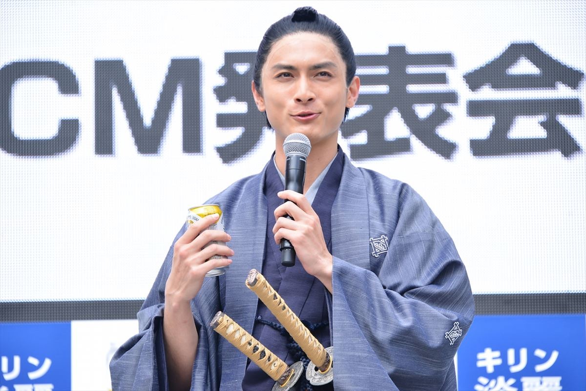 高良健吾、新社会人にエール「考えて、考えて、考えまくって！」