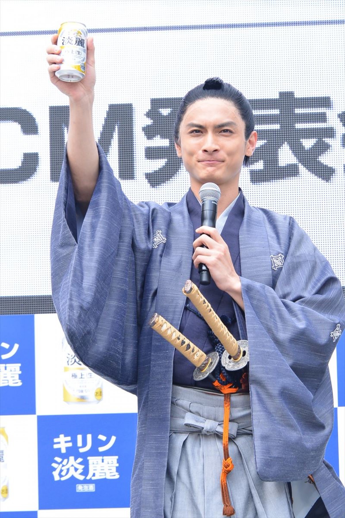 高良健吾、新社会人にエール「考えて、考えて、考えまくって！」
