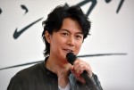 『ラヴソング』制作発表に出席した福山雅治