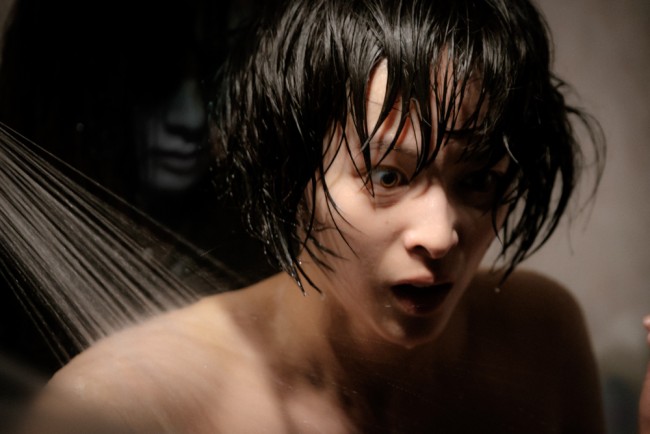 『雨女』でホラー初挑戦する清野菜名 ※『雨女』場面写真
