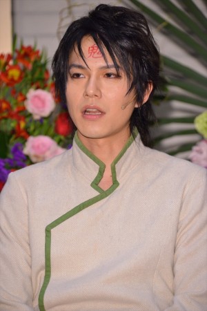 ミュージカル『ふしぎ遊戯～朱ノ章～』囲み取材に出席した平野良