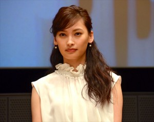 『私結婚できないんじゃなくて、しないんです』完成披露試写会に登壇した大政絢