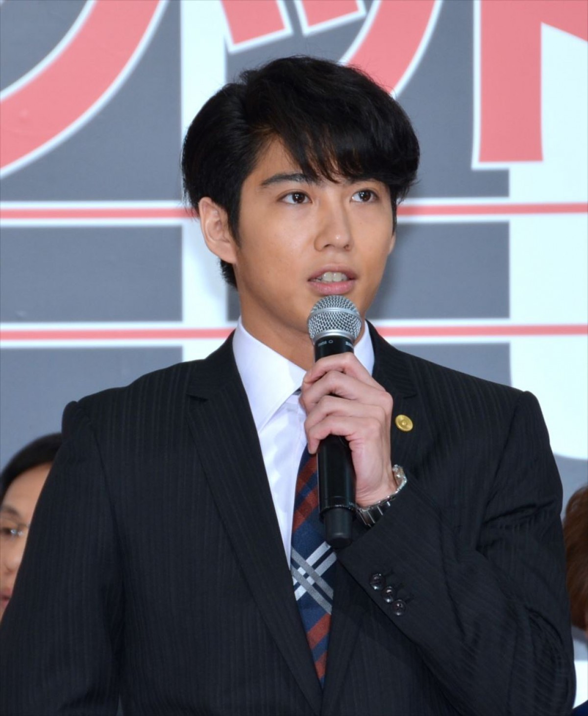 竹野内豊、賀来賢人から“乙女”な告白　「日本で一番かっこいい」絶賛に照れ笑い