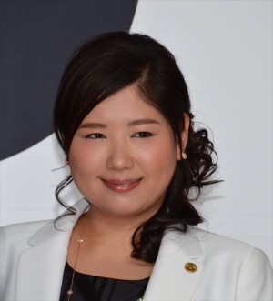 『グッドパートナー 無敵の弁護士』制作発表記者会見に登壇した馬場園梓