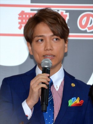 『グッドパートナー 無敵の弁護士』制作発表記者会見に登壇した山崎育三郎