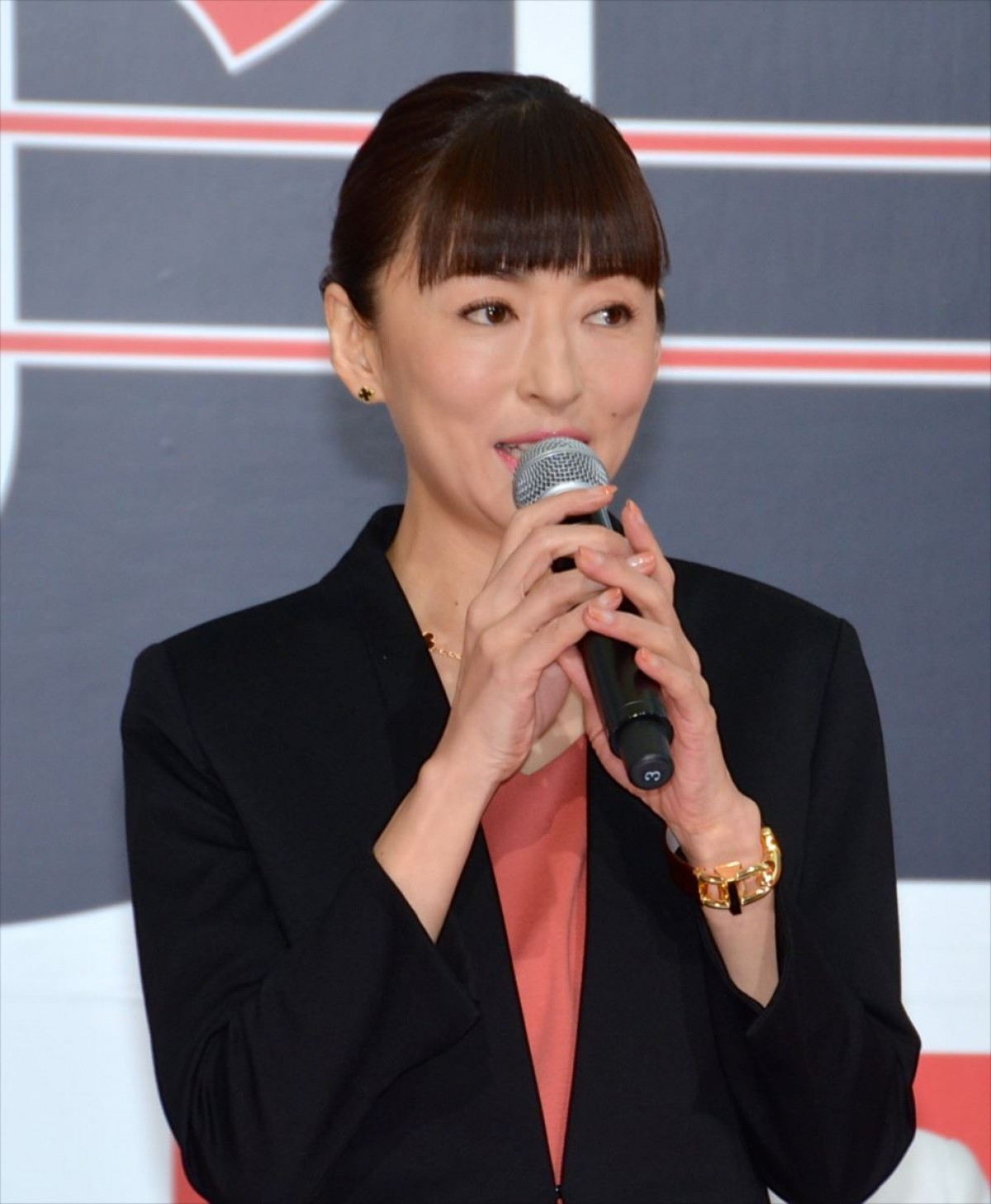 竹野内豊、賀来賢人から“乙女”な告白　「日本で一番かっこいい」絶賛に照れ笑い