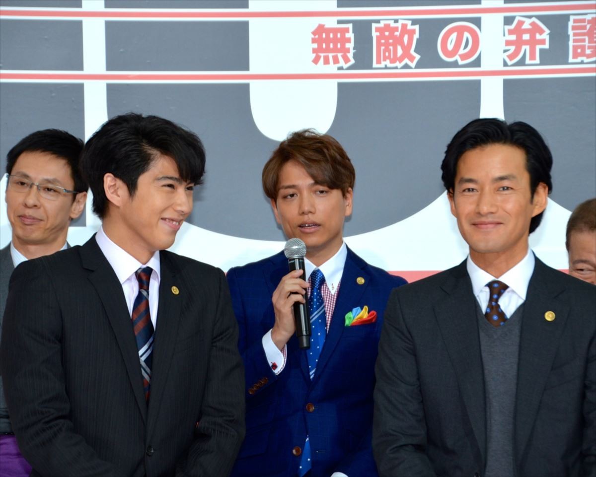 竹野内豊、賀来賢人から“乙女”な告白　「日本で一番かっこいい」絶賛に照れ笑い