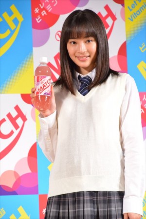 「ビタミン炭酸マッチ」新CM発表会に登壇した広瀬すず