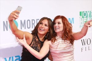 マリスカ・ハージティ＆デブラ・メッシング